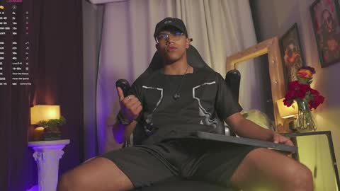 colstorw_ online show from 10, 4, 2026