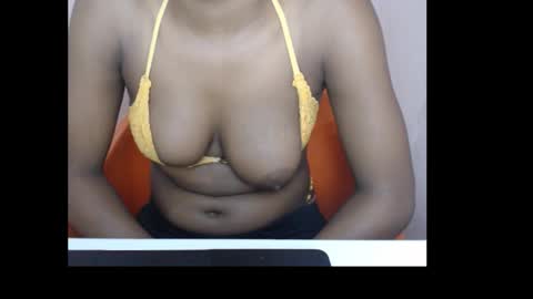 Snapshot of coltish_sexy chatting on 10, 10, 2025 coltish_sexy online show from 10, 10, 2025