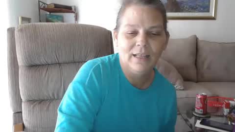 Snapshot of comebackpussy chatting on 14, 1, 2025 comeback pussy online show from 14, 1, 2025