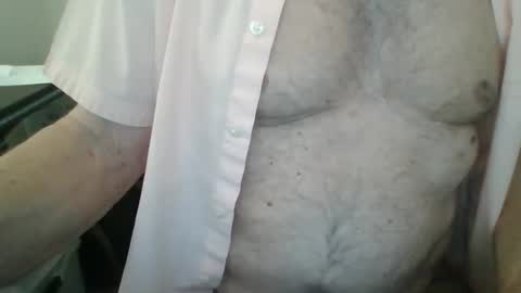 Snapshot of comeonmymouth chatting on 10, 5, 2026 comeonmymouth online show from 10, 5, 2026