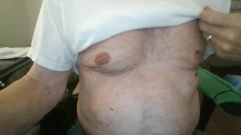 Snapshot of comeonmymouth chatting on 28, 5, 2026 comeonmymouth online show from 28, 5, 2026