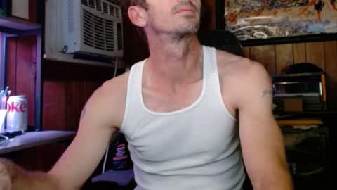 Nelson or ComicKing and sometime Peachy143 online show from 16, 10, 2025