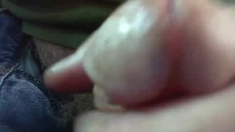 Snapshot of comox1961 chatting on 4, 10, 2025 comox online show from 4, 10, 2025