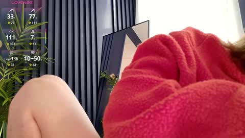 Snapshot of compote__ chatting on 18, 10, 2025 Polly online show from 18, 10, 2025