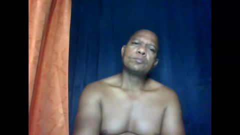 Snapshot of condor087510 chatting on 8, 1, 2026 Miguel online show from 8, 1, 2026