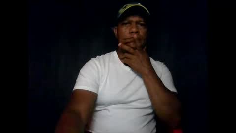 Snapshot of condor087510 chatting on 9, 1, 2026 Miguel online show from 9, 1, 2026