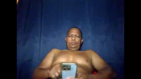 Snapshot of condor087510 chatting on 17, 1, 2026 Miguel online show from 17, 1, 2026