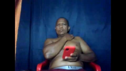 Snapshot of condor087510 chatting on 19, 1, 2026 Miguel online show from 19, 1, 2026