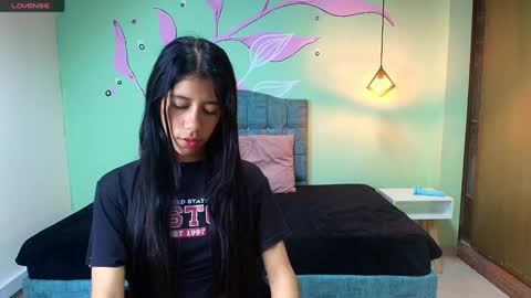 Snapshot of connie_bell chatting on 2, 2, 2025 C O N N I E online show from 2, 2, 2025