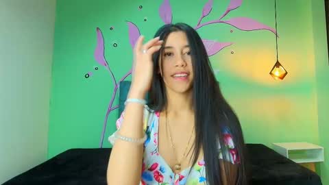 Snapshot of connie_bell chatting on 24, 11, 2025 C O N N I E online show from 24, 11, 2025