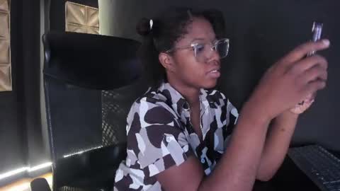 Snapshot of connywellss chatting on 1, 7, 2026 Nilo Solem online show from 1, 7, 2026