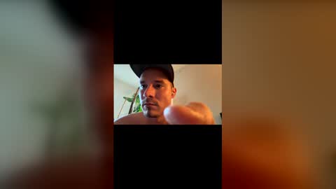 Snapshot of contentboyvideos chatting on 11, 6, 2026 LukasGoodBoyXXX online show from 11, 6, 2026