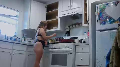 Snapshot of cookienpookie25 chatting on 2, 3, 2026 cookienpookie25 online show from 2, 3, 2026