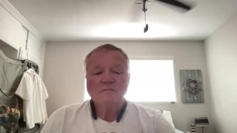 Snapshot of cookoosnest chatting on 28, 2, 2025 cookoosnest online show from 28, 2, 2025