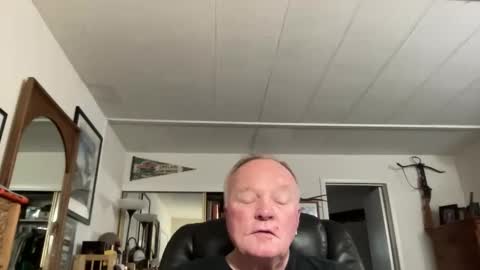 Snapshot of cookoosnest chatting on 10, 5, 2026 cookoosnest online show from 10, 5, 2026