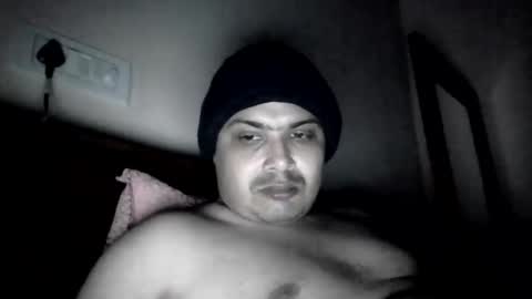 Cool Breeze09 online show from 4, 2, 2025