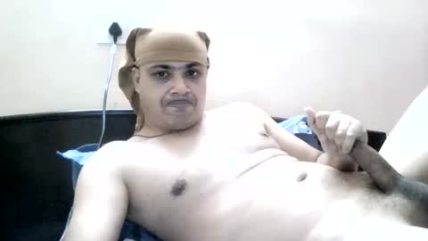 Snapshot of cool_breeze09 chatting on 7, 5, 2026 Cool Breeze09 online show from 7, 5, 2026