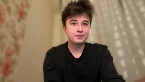 Snapshot of coolskum00 chatting on 30, 11, 2025 Lisa and Alen online show from 30, 11, 2025