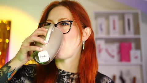 Ginger The Cringer online show from 16, 1, 2025