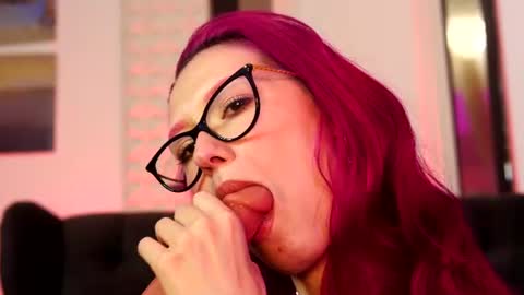 Ginger The Cringer online show from 7, 7, 2026