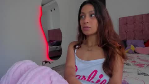  CORA  online show from 22, 4, 2026