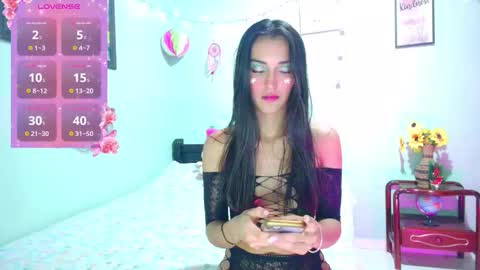 Coral online show from 19, 12, 2025