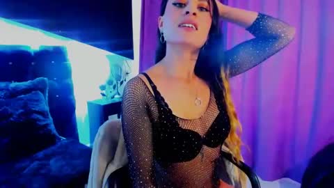 Coral  online show from 31, 1, 2025