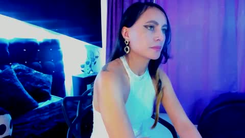 Coral  online show from 6, 2, 2025