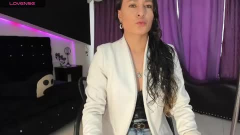 Coral  online show from 14, 4, 2026