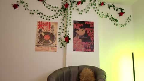 Snapshot of coraliebronson chatting on 13, 7, 2026 Coralie Bronson online show from 13, 7, 2026
