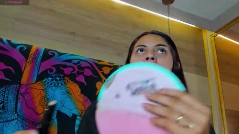 Cori online show from 1, 12, 2025