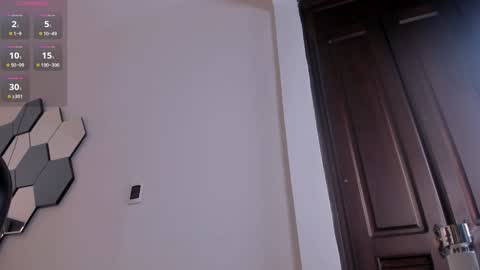 Corinne Russo online show from 24, 12, 2024