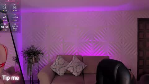 Corinne Russo online show from 28, 10, 2025