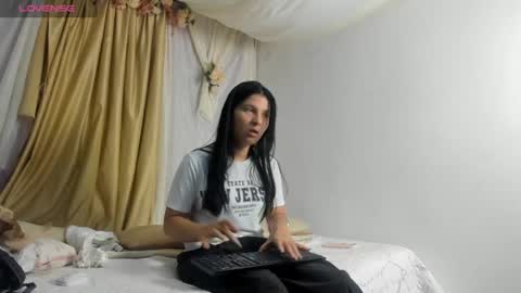 Lunita online show from 5, 6, 2026