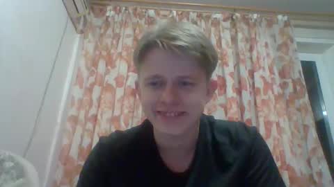 Snapshot of cosm2312 chatting on 7, 4, 2026 Andrew online show from 7, 4, 2026