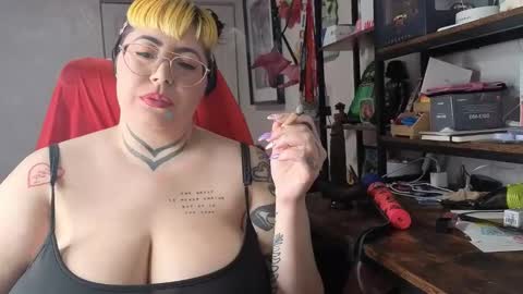 Snapshot of cosplaybruja305 chatting on 21, 2, 2026 Miss Mei online show from 21, 2, 2026