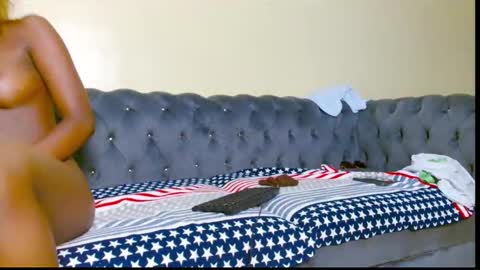 Snapshot of cottoncandi01 chatting on 20, 11, 2025 tina online show from 20, 11, 2025