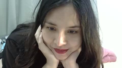 Snapshot of cottoncandygirl9898 chatting on 22, 4, 2026 Liz Gwyneth Charlota online show from 22, 4, 2026