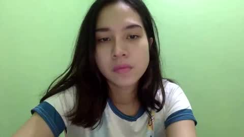 Snapshot of cottoncandygirl9898 chatting on 1, 5, 2026 Liz Gwyneth Charlota online show from 1, 5, 2026