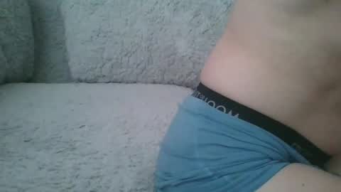 Kylenaughtybi89 online show from 15, 4, 2026