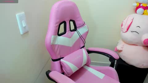 Snapshot of couple_megan_and_jhon2 chatting on 10, 10, 2025 couple_megan_and_jhon2 online show from 10, 10, 2025