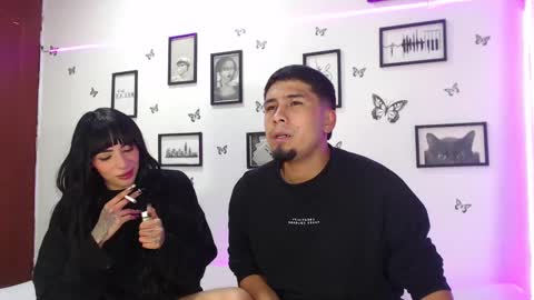 Juli and Liam online show from 1, 2, 2025