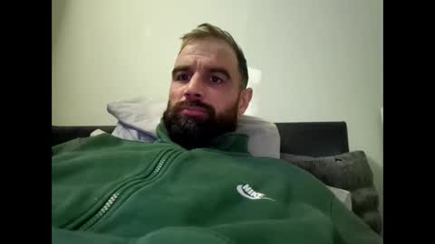 cozzyfella97 online show from 16, 11, 2025