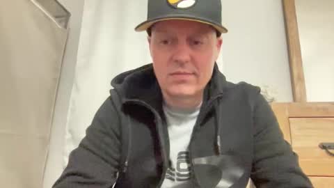 Snapshot of cqeason chatting on 4, 3, 2026 crashout360 online show from 4, 3, 2026