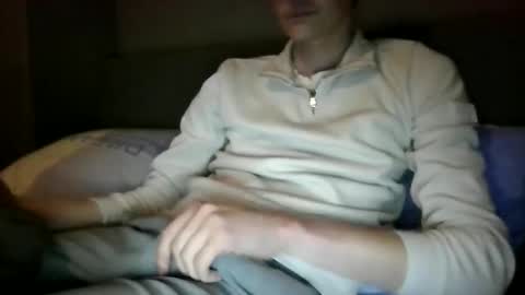 KellyFemboy online show from 29, 3, 2026