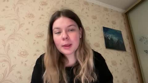 Snapshot of crave_elise chatting on 16, 10, 2025 Elise online show from 16, 10, 2025