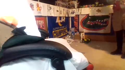 Snapshot of craveitoften chatting on 22, 2, 2025 craveitoften online show from 22, 2, 2025