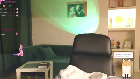 Snapshot of cravelucy chatting on 16, 11, 2025 lucy online show from 16, 11, 2025