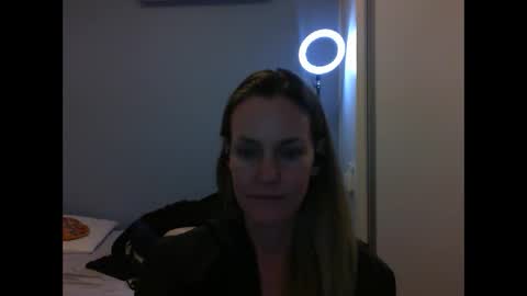 Anny online show from 30, 10, 2025