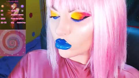 Snapshot of crazypinkyball chatting on 18, 10, 2025 Roxy online show from 18, 10, 2025